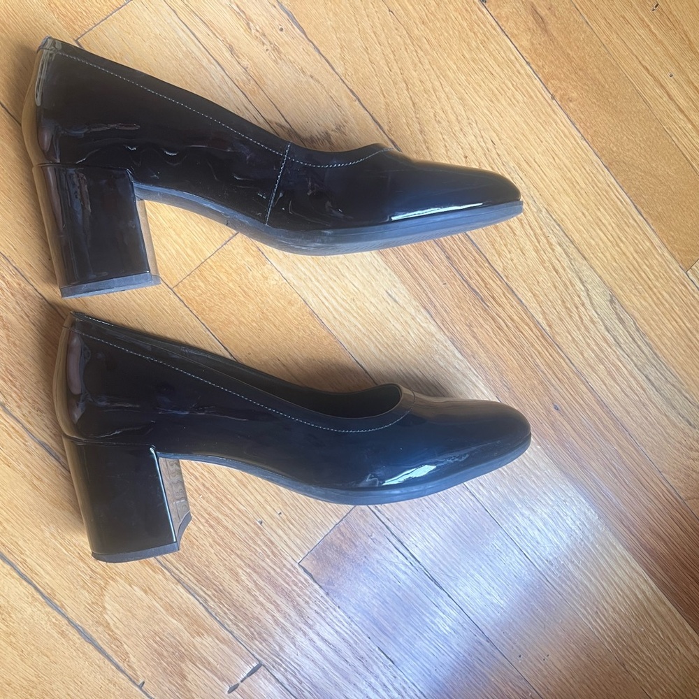 Clarks Black Patent Leather Heels freva55 Sz 9.5